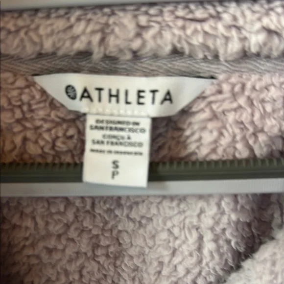 Athleta Cozy Rosey Lavender Sm zip Fleece Jacket and Quilted jogger Pants Set 8 - Picture 4 of 16